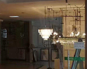 Chandelier Lighting Showroom_Portfolio_4