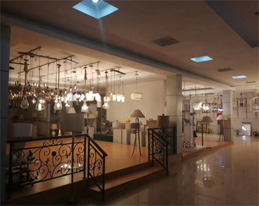 Pendant Lighting Showroom_Portfolio_2